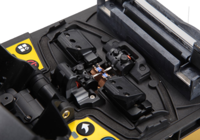 Fusionadora de Fibra Optica Marca Nitrotel modelo NTFFSM-840 - Imagen 2